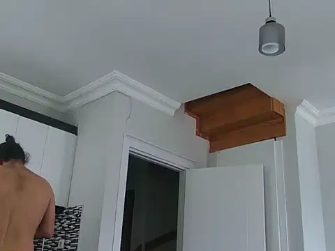 Snapshot of ALPHANDRE chatting on April 2026 08:42:02 AM ALPHANDRE online show from April 2026 08:42:02 AM