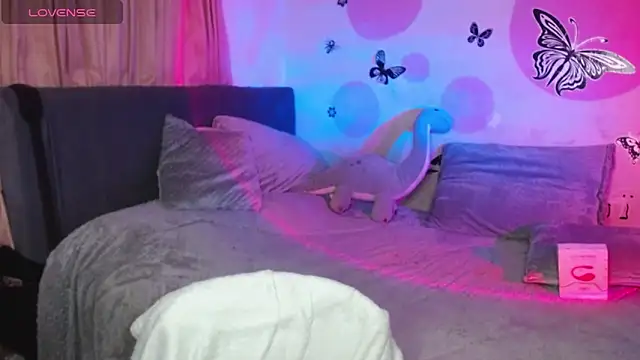 Cata cortes online show from February 2025 02:14:01 AM