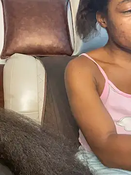  yisela  online show from June 2026 12:44:02 AM
