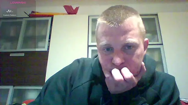 Matttthees online show from March 2025 07:37:02 PM