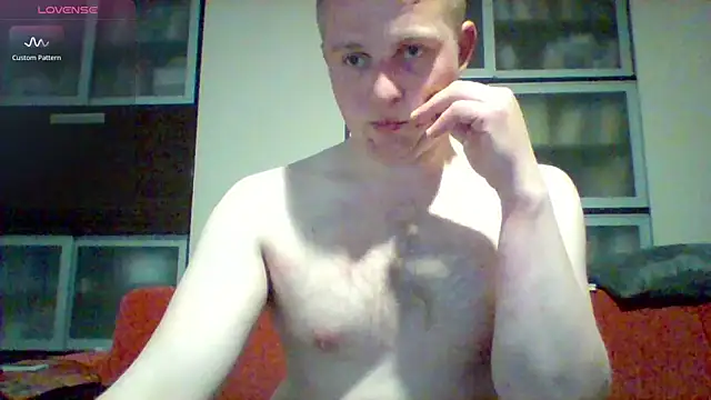 Matttthees online show from March 2025 11:09:02 PM