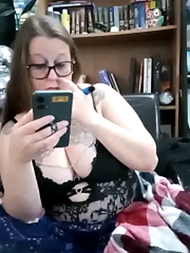 edgexchaos online show from November 2025 01:20:02 AM