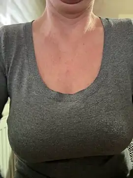 sweetmystery1 online show from February 2026 01:52:01 PM