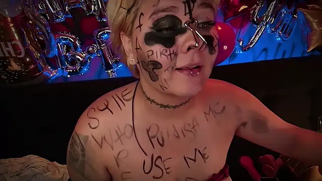 Laura takint online show from January 2025 10:19:01 PM