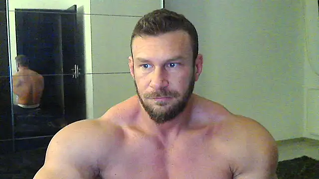 Snapshot of muscularkevin chatting on March 2025 04:43:02 AM muscularkevin online show from March 2025 04:43:02 AM