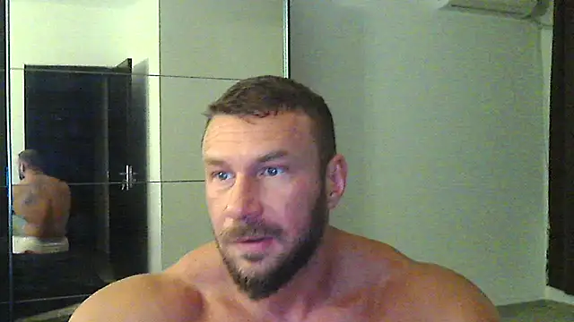 Snapshot of muscularkevin chatting on September 2025 03:28:01 AM muscularkevin online show from September 2025 03:28:01 AM
