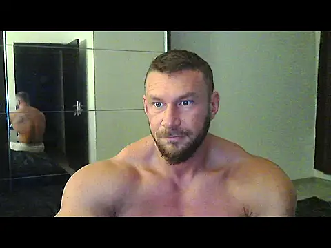 Snapshot of muscularkevin chatting on October 2025 03:38:01 AM muscularkevin online show from October 2025 03:38:01 AM