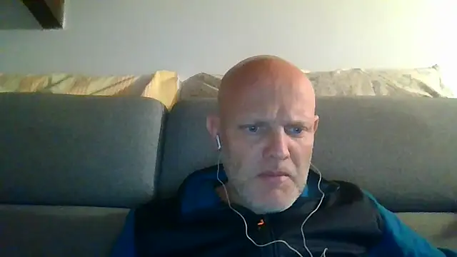 Snapshot of davigochi77bcn chatting on February 2026 07:51:02 PM davigochi77bcn online show from February 2026 07:51:02 PM
