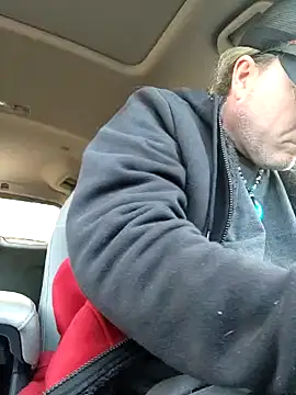 Snapshot of Hotredheadandtoungelasher chatting on January 2025 07:11:01 PM Hotredheadandtoungelasher online show from January 2025 07:11:01 PM