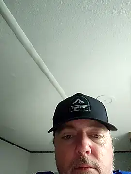 Snapshot of Hotredheadandtoungelasher chatting on November 2025 03:56:01 PM Hotredheadandtoungelasher online show from November 2025 03:56:01 PM