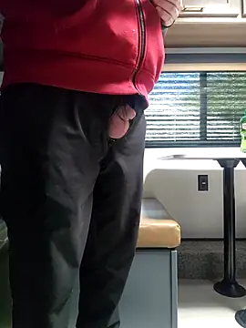 Snapshot of Hotredheadandtoungelasher chatting on November 2025 03:48:02 PM Hotredheadandtoungelasher online show from November 2025 03:48:02 PM