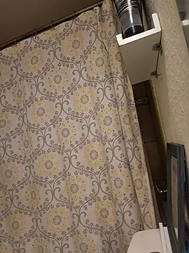 Snapshot of Hotredheadandtoungelasher chatting on January 2026 05:13:02 AM Hotredheadandtoungelasher online show from January 2026 05:13:02 AM