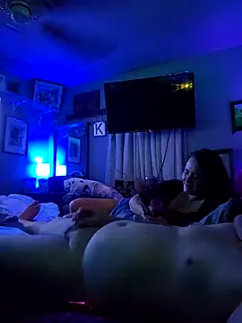 Hotredheadandtoungelasher online show from April 2026 10:41:02 AM