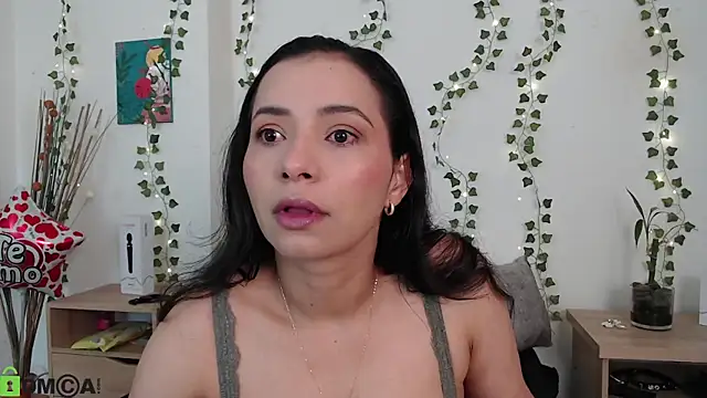 Snapshot of lairenbabe chatting on June 2026 11:32:01 AM lairenbabe online show from June 2026 11:32:01 AM