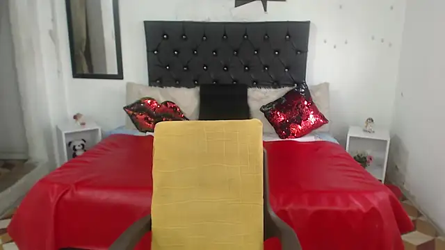 Sweetbigcatt online show from February 2025 08:19:02 PM