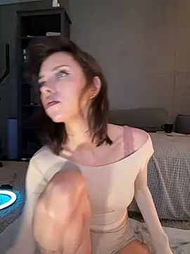 Bastet online show from April 2026 07:08:02 PM