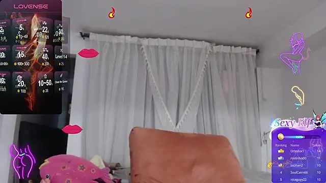 linapalacios online show from February 2025 11:38:02 PM