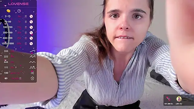 Ema X Love online show from November 2025 07:43:01 PM