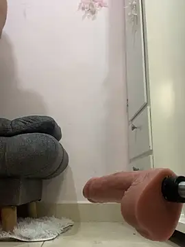 Snapshot of Kataliina chatting on March 2025 07:52:01 AM Kataliina online show from March 2025 07:52:01 AM