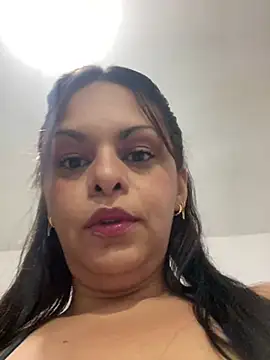 Snapshot of Kataliina chatting on March 2025 10:09:02 PM Kataliina online show from March 2025 10:09:02 PM