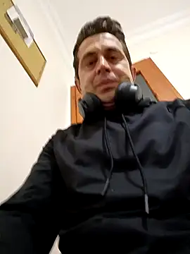 melenko1667 online show from September 2025 11:31:02 PM