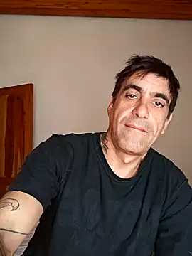 Snapshot of Elnonoykeila77 chatting on December 2024 01:28:01 PM Elnonoykeila77 online show from December 2024 01:28:01 PM