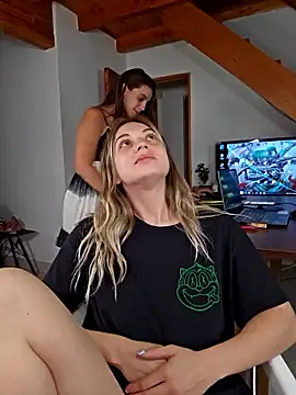 Snapshot of Elnonoykeila77 chatting on February 2025 11:57:01 PM Elnonoykeila77 online show from February 2025 11:57:01 PM