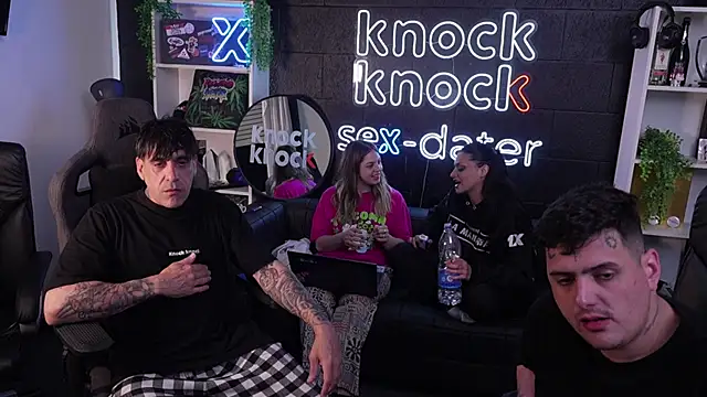 Snapshot of Elnonoykeila77 chatting on September 2025 09:28:02 PM Elnonoykeila77 online show from September 2025 09:28:02 PM