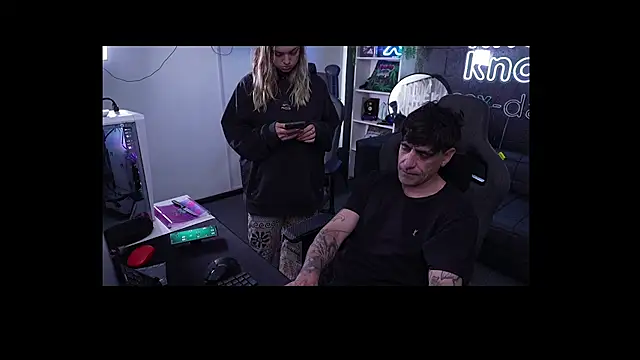 Snapshot of Elnonoykeila77 chatting on September 2025 04:40:02 PM Elnonoykeila77 online show from September 2025 04:40:02 PM