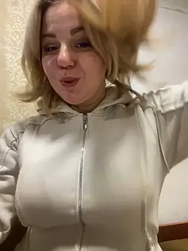 Cute sun online show from January 2025 01:26:01 AM