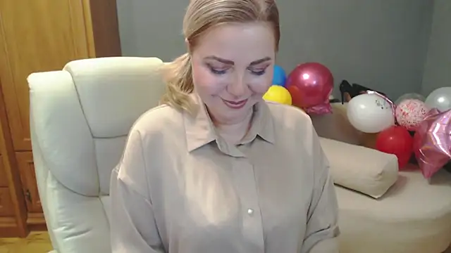 Cute sun online show from January 2025 08:35:01 PM