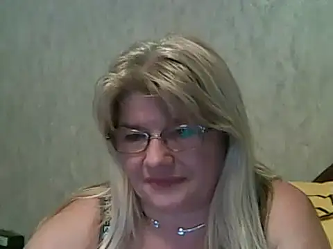 Diana 49 online show from February 2025 06:40:02 PM