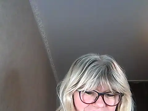 Diana 49 online show from November 2025 12:21:01 AM