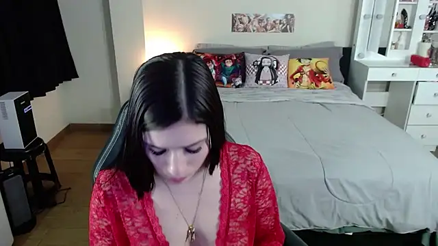 Snapshot of kittykat18x chatting on June 2026 02:05:01 AM kittykat18x online show from June 2026 02:05:01 AM
