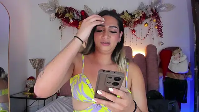 ISABELLASSMITH online show from January 2025 09:05:02 PM