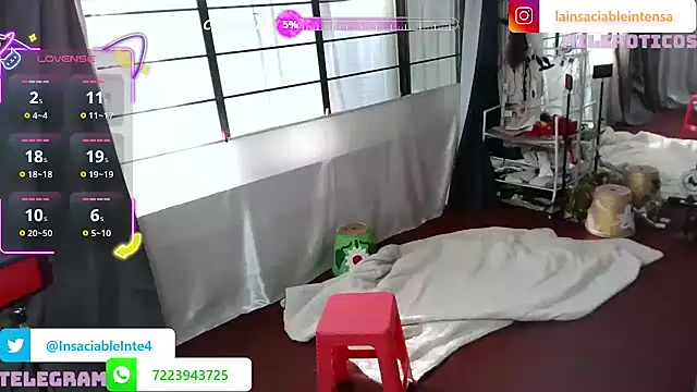 LaInsaciableIntensa online show from November 2025 05:11:01 PM