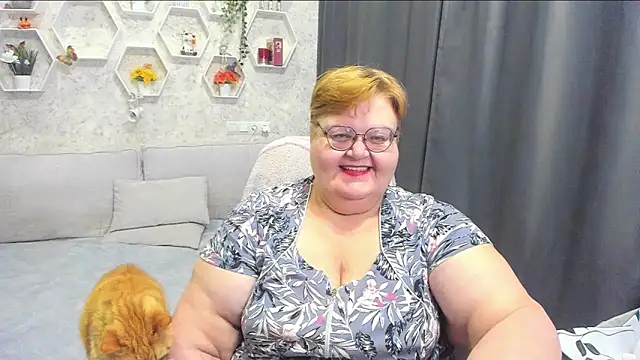  big love  online show from April 2026 08:31:01 PM