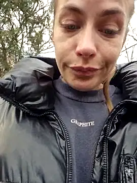 Keli Jessi online show from March 2026 01:17:01 PM