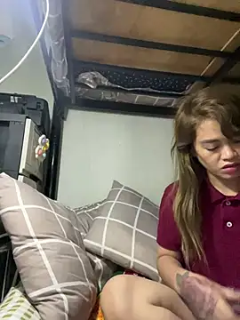 Snapshot of pinay4uwithagoodheart chatting on February 2026 01:59:01 PM pinay4uwithagoodheart online show from February 2026 01:59:01 PM