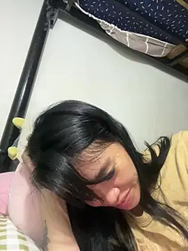 Snapshot of pinay4uwithagoodheart chatting on February 2026 01:48:02 AM pinay4uwithagoodheart online show from February 2026 01:48:02 AM