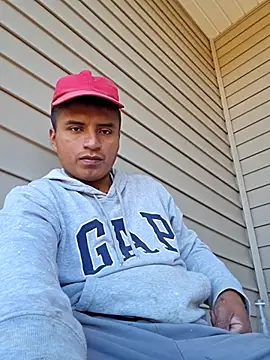 Diablo9804 online show from November 2025 05:24:02 PM