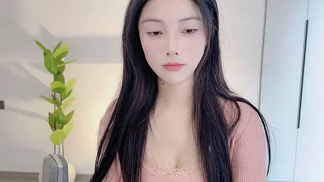 Snapshot of HaagenDazs_ chatting on February 2025 05:33:02 AM HaagenDazs  online show from February 2025 05:33:02 AM