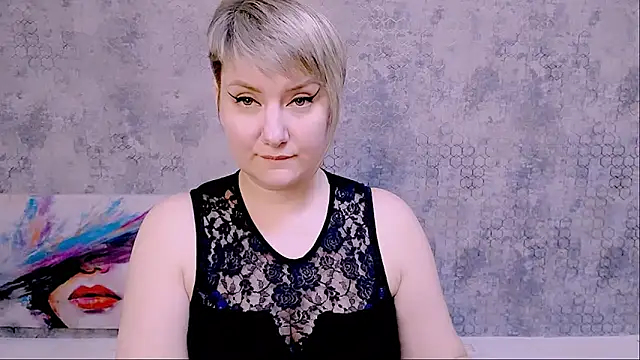 Djullia online show from February 2025 12:23:02 PM