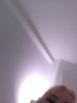 Snapshot of AnjaAmelia chatting on December 2024 05:42:02 PM AnjaAmelia online show from December 2024 05:42:02 PM