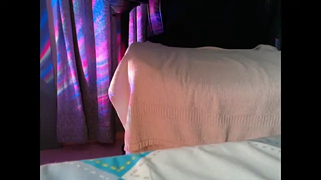 Snapshot of CuteRhea69 chatting on February 2026 01:14:01 PM CuteRhea69 online show from February 2026 01:14:01 PM