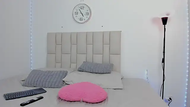 Sofia Blosom online show from April 2026 09:52:01 PM