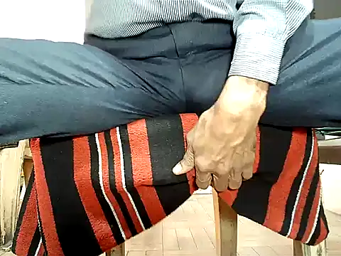 manan28 online show from November 2025 06:45:02 AM