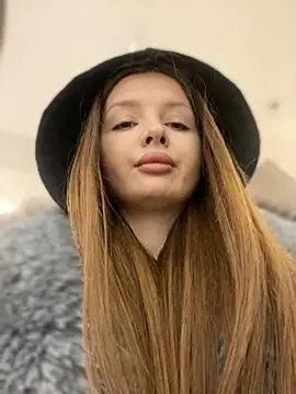 KrisMagnoly online show from February 2026 03:51:02 PM