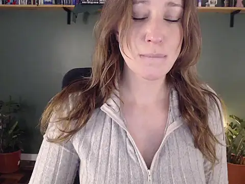 Snapshot of callmedemme chatting on May 2026 05:19:02 PM callmedemme online show from May 2026 05:19:02 PM