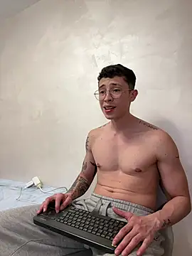 sebas 1122 online show from May 2026 06:46:01 PM
